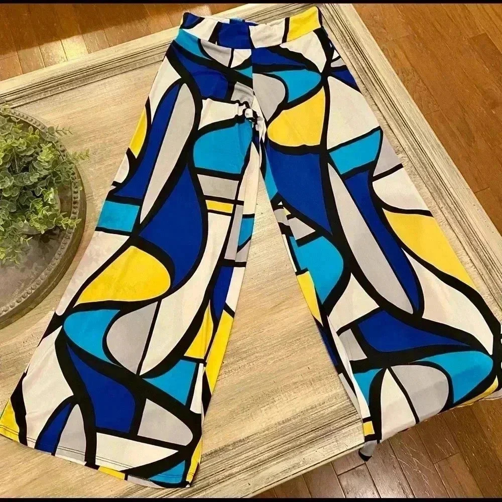 TAHERI palazzo pants- size M- NWOT